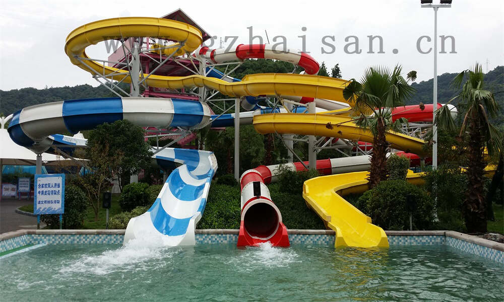 儿童水上游乐设施中心：欢乐水世界