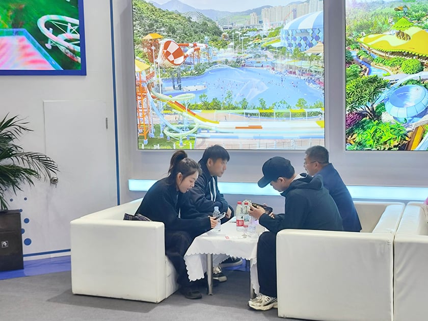 相聚郑州，引爆热潮——jinnianhui今年会游乐亮相2025中国（郑州）旅游休闲娱乐产业博览会，实力领航水上游乐新纪元！